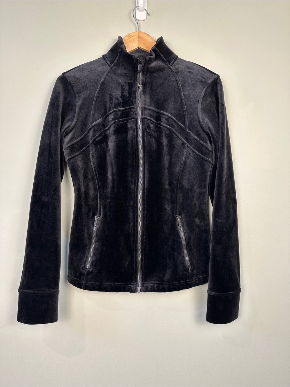 152. Lululemon Velvet Black Velour Define Jacket Zip Up 10 Soft Athleisure